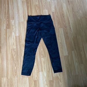 Camo Lululemon capri